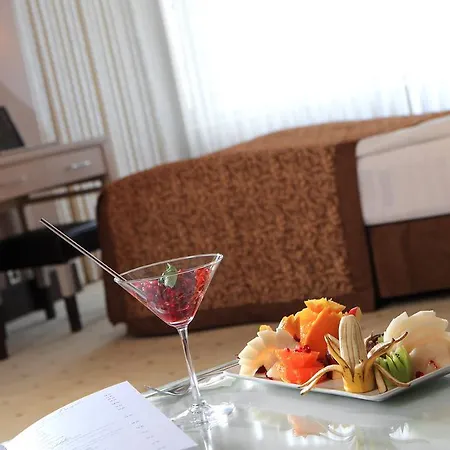 Отель Rescate Boutique 4*